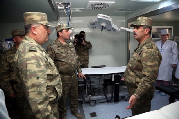 Azerbaijani defense minister visits mobile field hospital on frontline